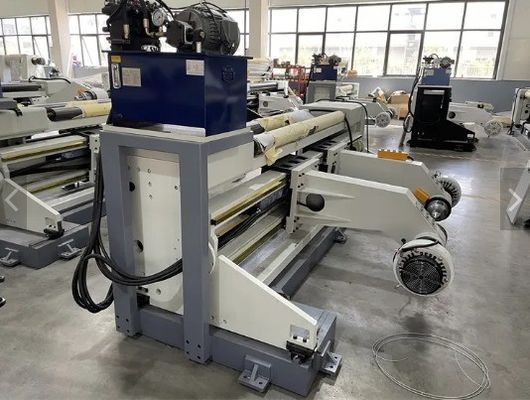 7700 KG 대용량 종이 롤 시트 로터리 커터 머신 롤에서 시트 크로스 커팅 머신