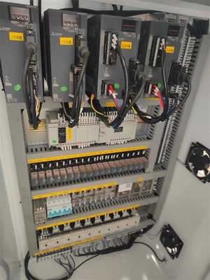 고속 2 조각 컴퓨터 조정 카드보드 꿰매기 기계 380V / 50HZ 전압