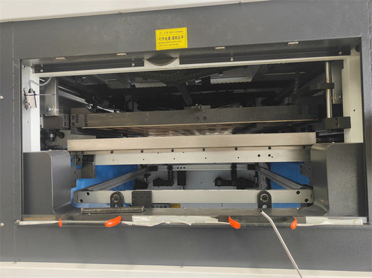 220V/380V 고속 평면 침대 인쇄 및 긴 서비스 수명을 가진 다이 절단 기계