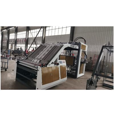 중용 성능과 함께 13.5m x 2m x 2.9m의 코러브 카드보드 라미네이팅 머신