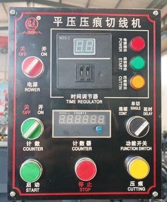 380V 전압 수동 피자 박스 다이 절단 및 크레이싱 기계 제조
