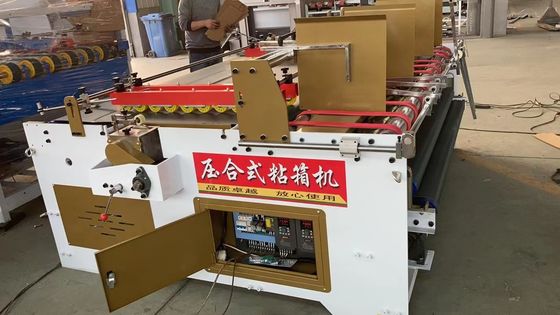 의류 가게 노러브 카드 박스 제조 수동 공급 프레스 타입 접착기 1700 KG