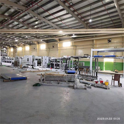 4500 KG 주파수 제어 및 수평 출력으로 corrugated 보드 생산 라인